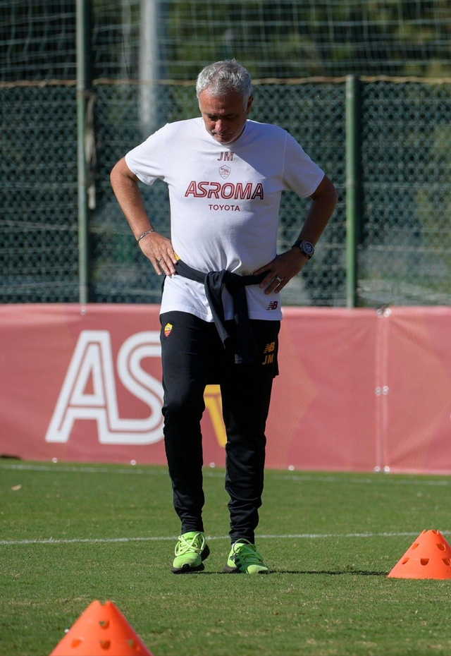 爱游戏体育-包含赛地聚焦——欧超杯国际比赛日热度飙升；新疆广汇刷新队史纪录；态度坚定；纪律约束更严格的词条