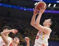 爱游戏体育-赛前亚冠焦点战，深圳男篮再遭质疑，悬念犹存，赛程密集仍需轮换的简单介绍